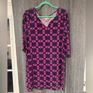 Lilly Pulitzer V-neck dress size large